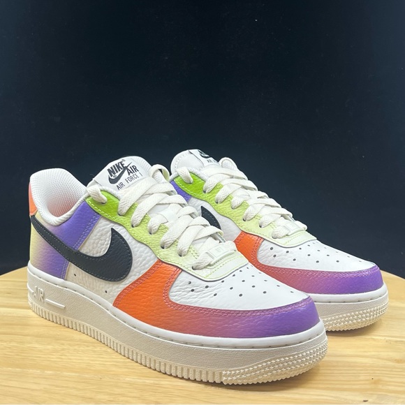 Nike Women's Air Force 1 Low '07 Multi-Color Gradient FD0801-100 Size 6 - Picture 4 of 10